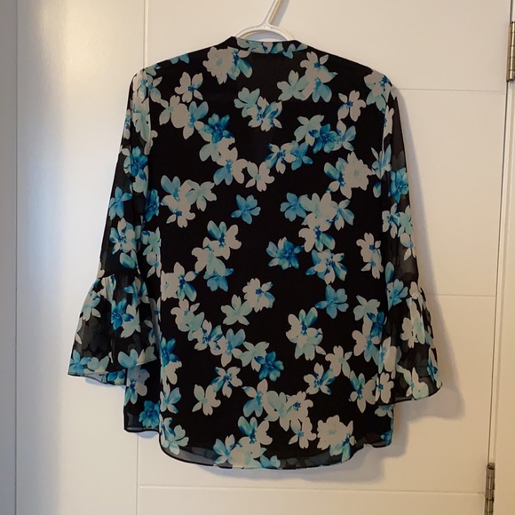 Calvin Klein Blouse - Picture 2 of 3